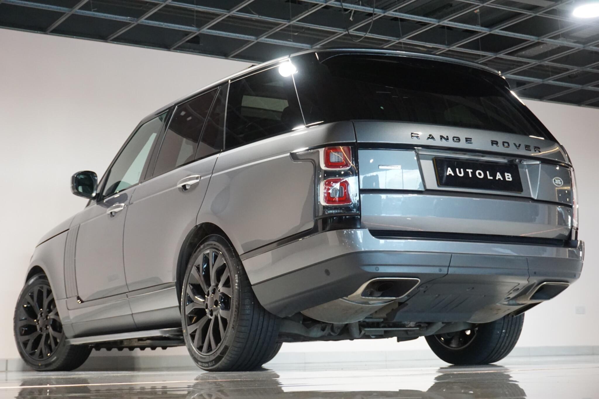 Land Rover Range Rover 3.0 SD V6 Autobiography SUV 5dr Diesel Auto 4WD Euro 6 (s/s) (275 ps)